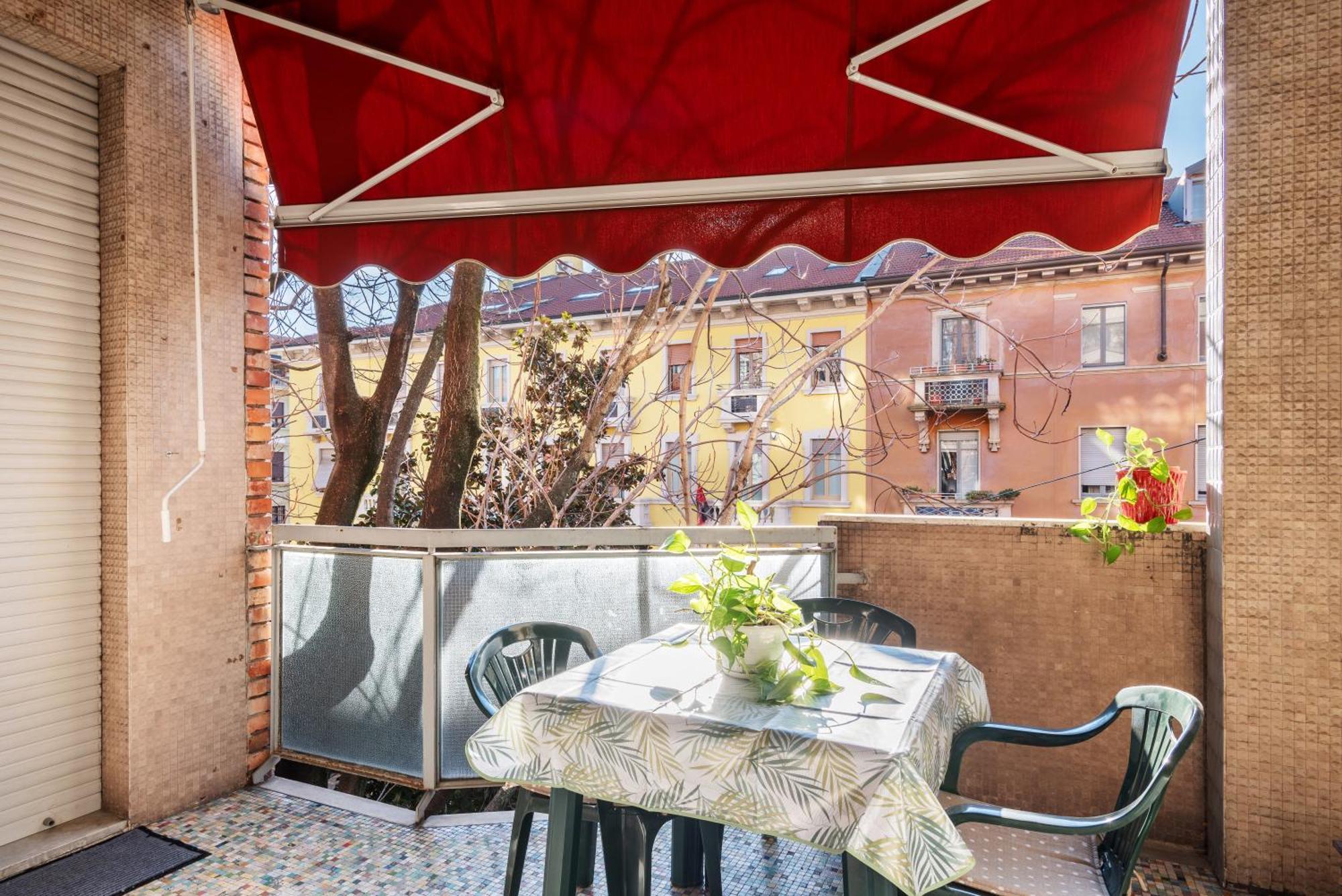 Il Bilocale Con Terrazzo Dei Marchesi Appartement Milaan Buitenkant foto